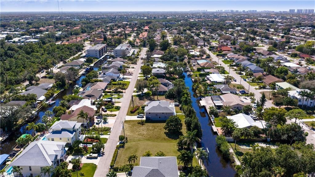 27257 Barbarosa St, Bonita Springs, FL 34135 Photo