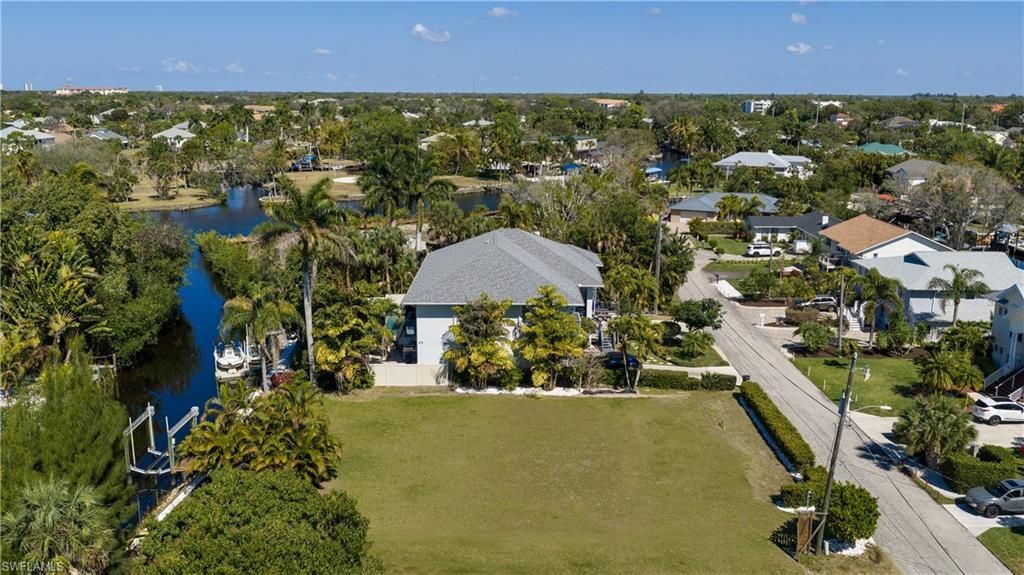 27257 Barbarosa St, Bonita Springs, FL 34135 Photo