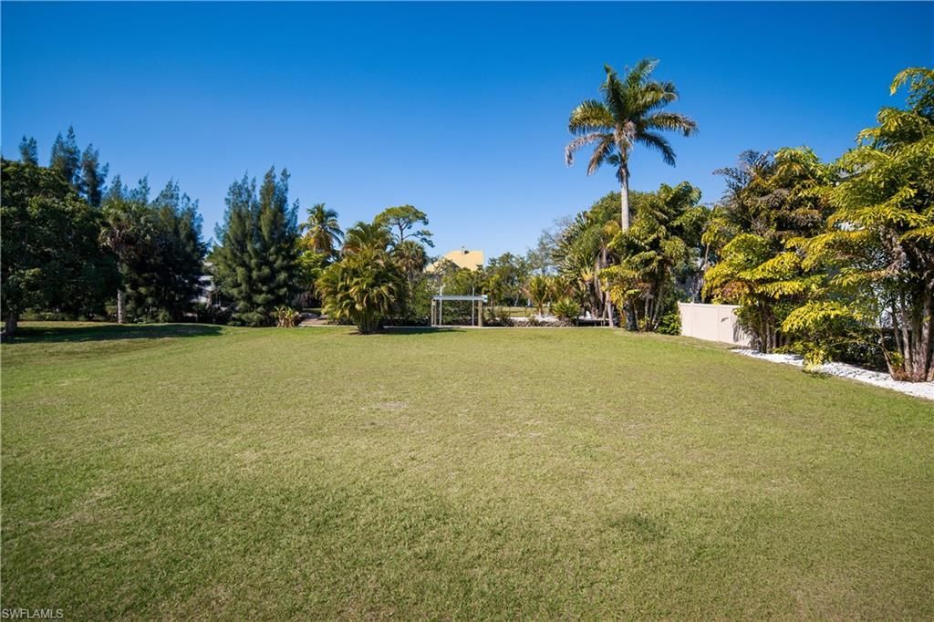 27257 Barbarosa St, Bonita Springs, FL 34135 Photo