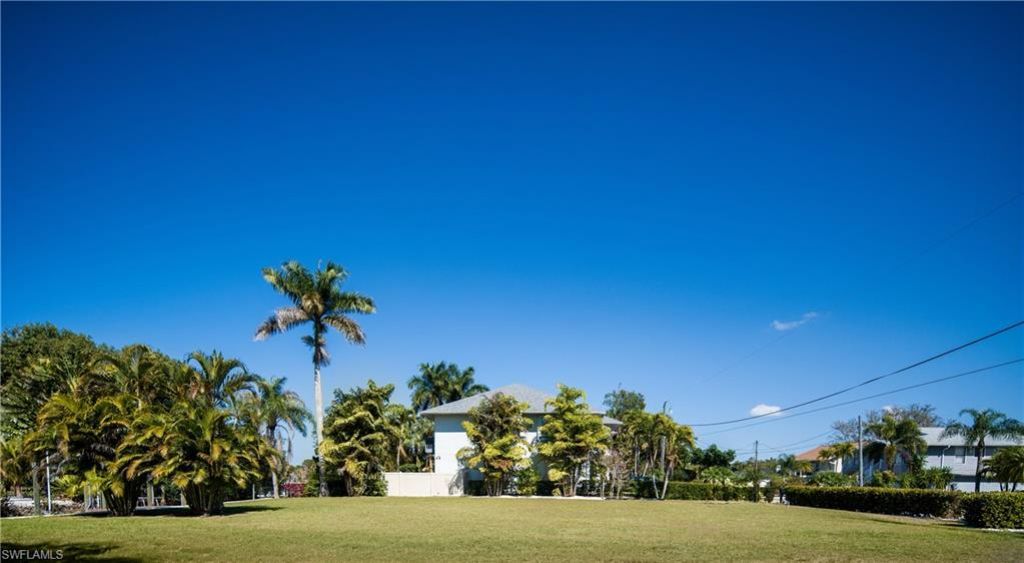 27257 Barbarosa St, Bonita Springs, FL 34135 Photo