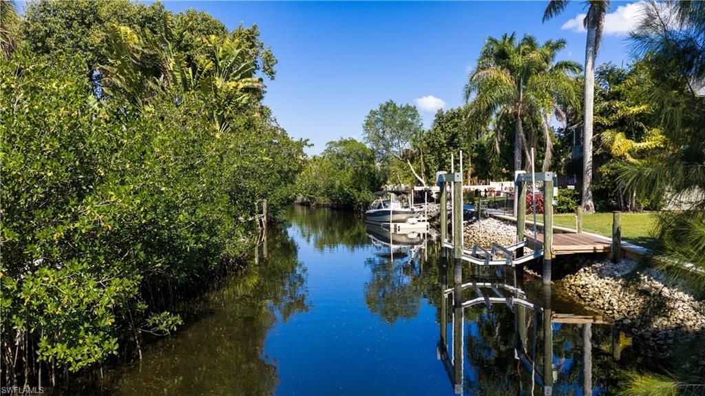 27257 Barbarosa St, Bonita Springs, FL 34135 Photo