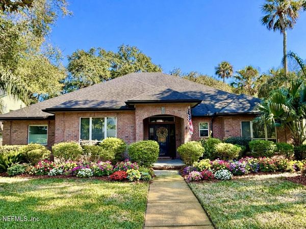 2009 VELA NORTE Circle, Atlantic Beach, FL 32233