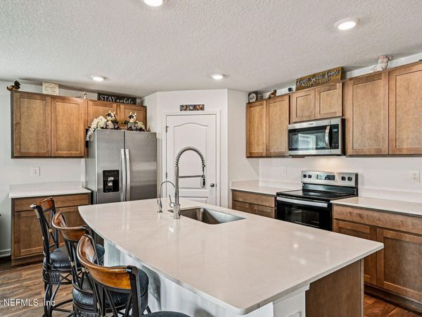 2250 SPIDER LILY Lane, Green Cove Springs, FL 32043