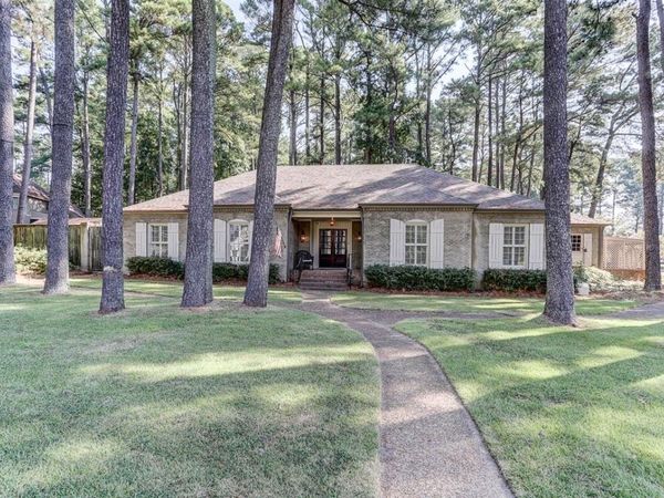 8306 BEEKMAN PL, Germantown, TN 38139