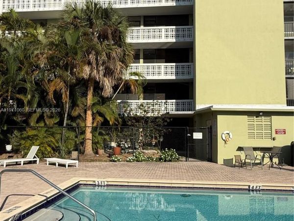 1425 Arthur St, Unit 315B, Hollywood, FL 33020