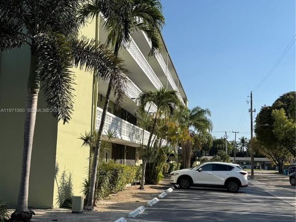 1425 Arthur St, Unit 315B, Hollywood, FL 33020