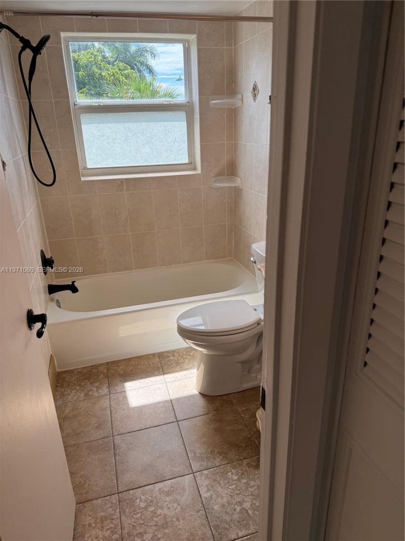 1425 Arthur St, Unit 315B, Hollywood, FL 33020 Photo