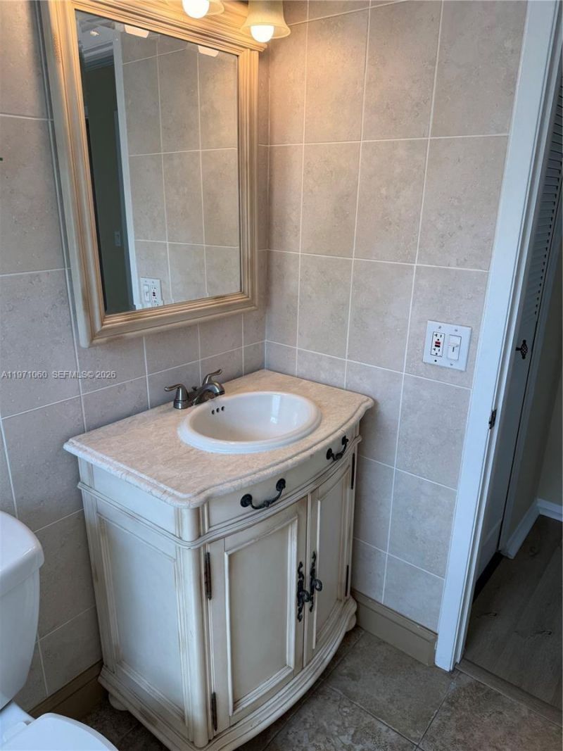 1425 Arthur St, Unit 315B, Hollywood, FL 33020 Photo
