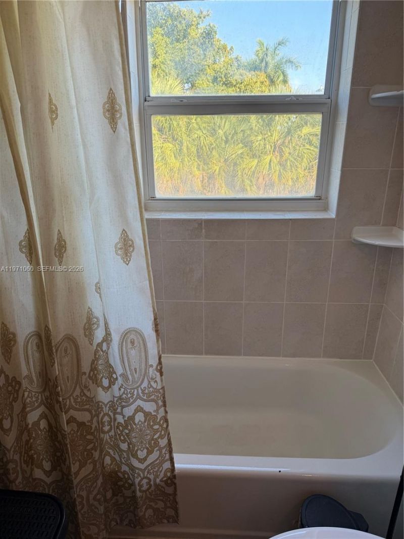 1425 Arthur St , Unit 315B, Hollywood, FL 33020 Photo