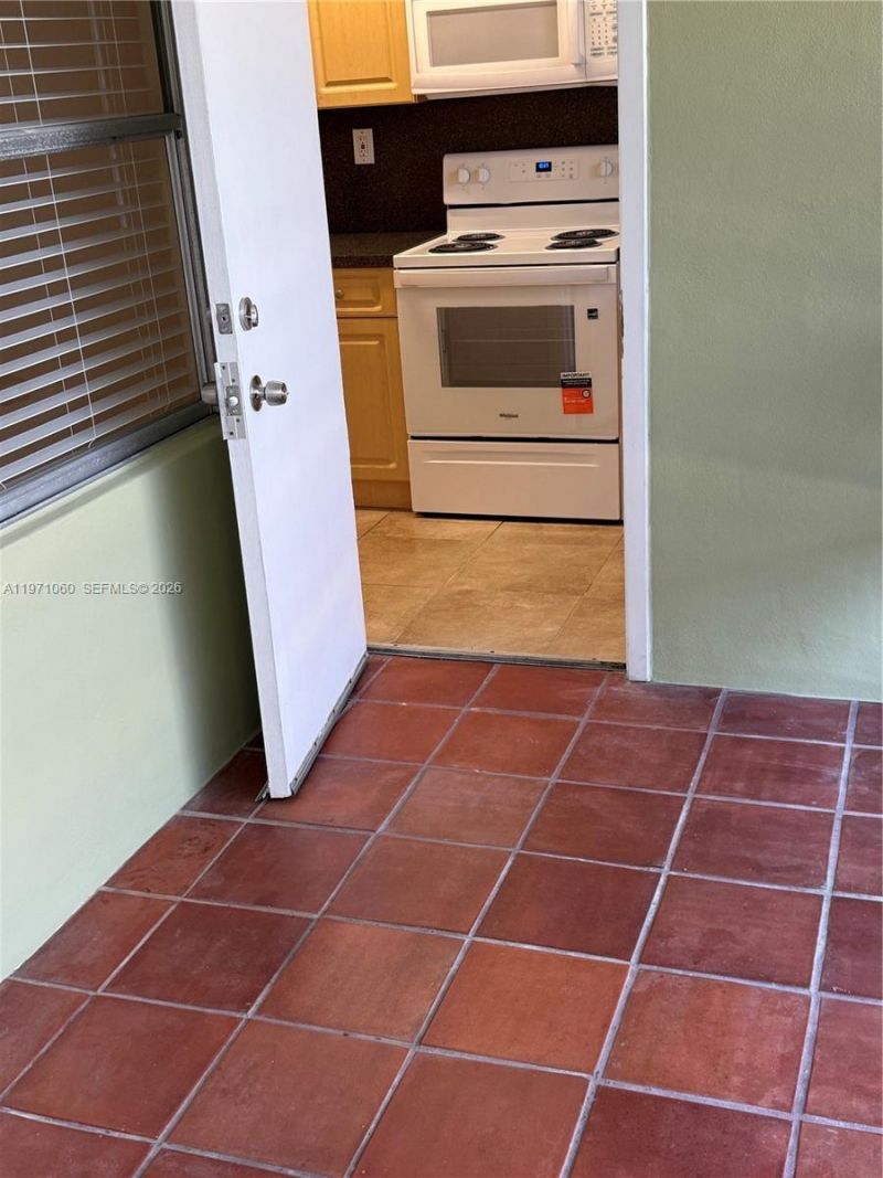 1425 Arthur St, Unit 315B, Hollywood, FL 33020 Photo