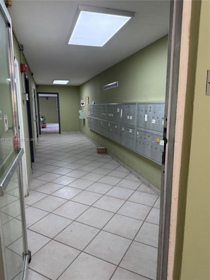 1425 Arthur St, Unit 315B, Hollywood, FL 33020 Photo