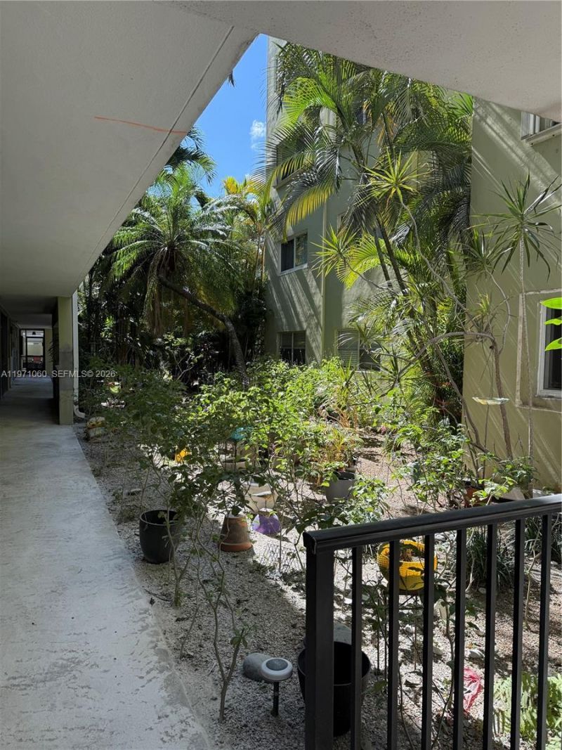 1425 Arthur St , Unit 315B, Hollywood, FL 33020 Photo