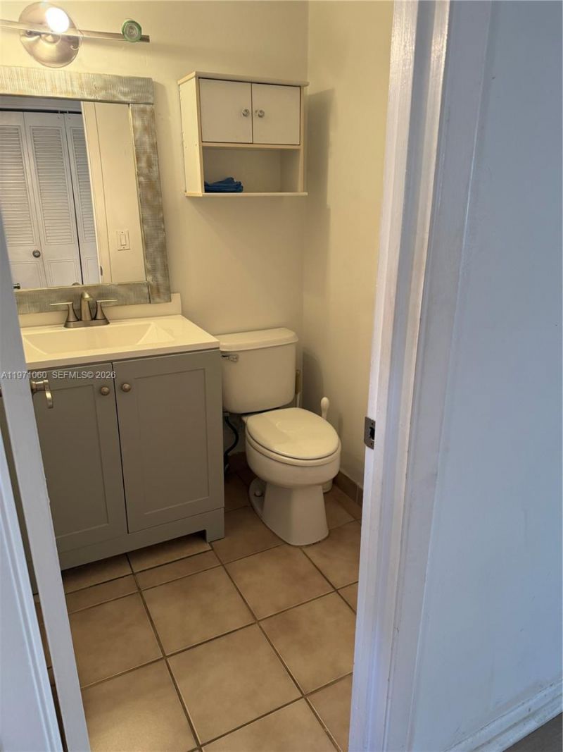 1425 Arthur St, Unit 315B, Hollywood, FL 33020 Photo