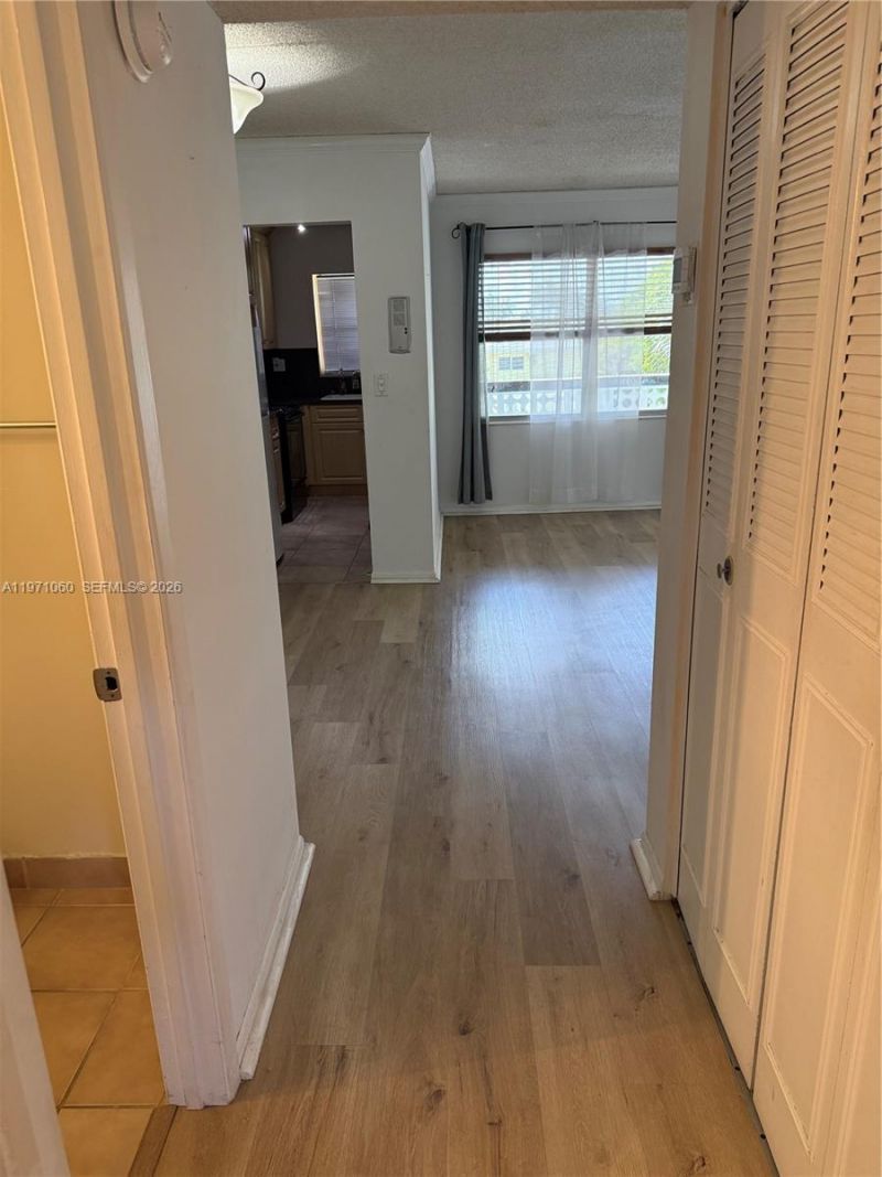 1425 Arthur St, Unit 315B, Hollywood, FL 33020 Photo