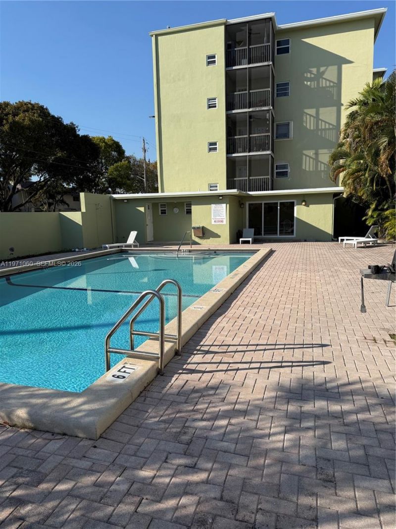 1425 Arthur St, Unit 315B, Hollywood, FL 33020 Photo
