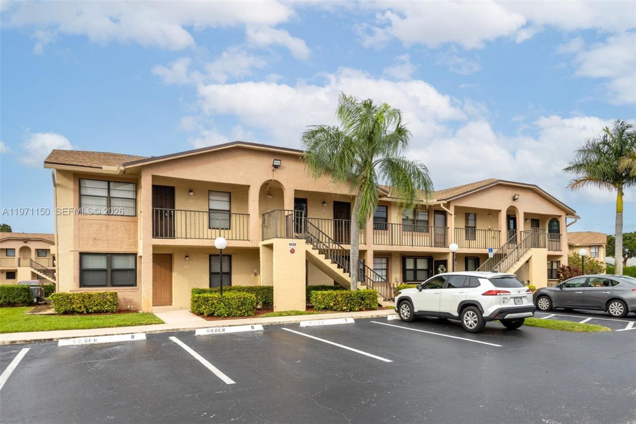 9430 Boca Cove Cir, Unit 210, Boca Raton, FL 33428 Photo