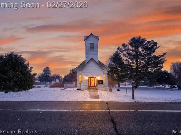 2450 N Lakeshore Road, Forester Twp, MI 48419