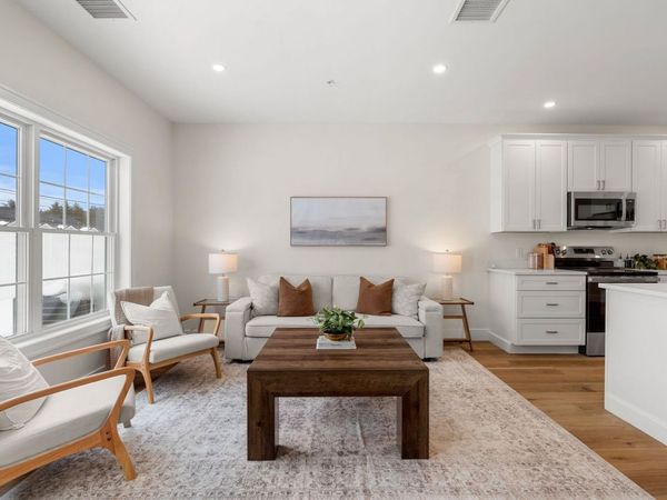 15 Suffolk Drive, Unit 5, Concord, NH 03303