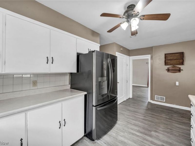 535 Eastwood Street, Geneva, OH 44041 Photo 8