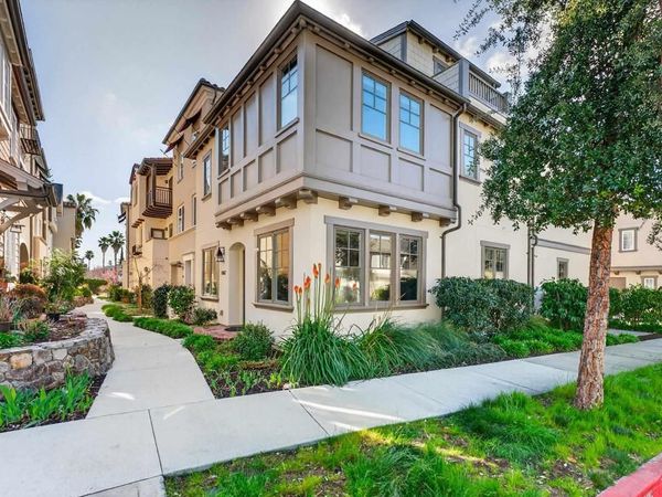 43147 43147 Calle Sagrada, Fremont, CA 94539