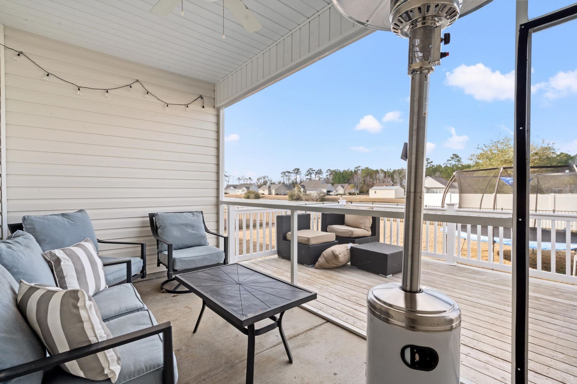 380 Rose Ave. Photo 11