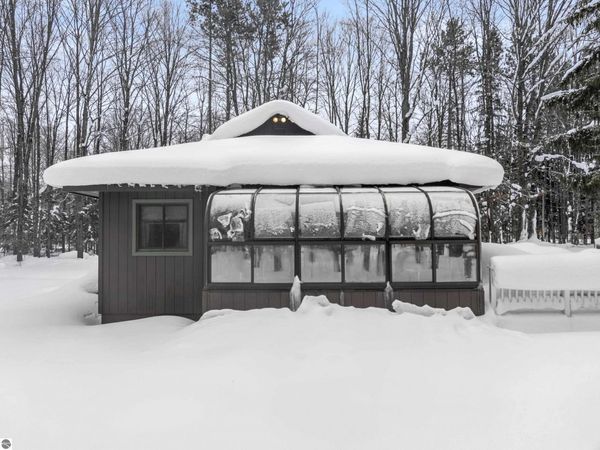 8460 Covert Road NE, Mancelona, MI 49659