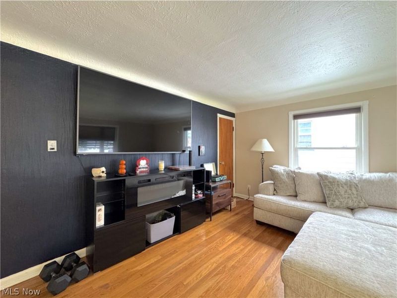 9309 Garfield Boulevard, Cleveland, OH 44125 Photo 18