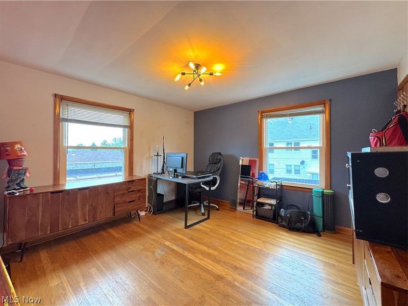 9309 Garfield Boulevard, Cleveland, OH 44125 Photo 23