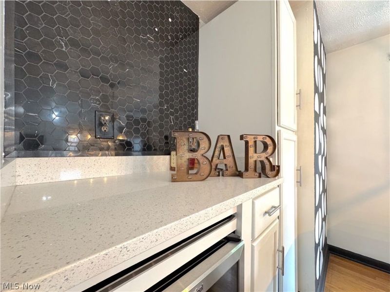 9309 Garfield Boulevard, Cleveland, OH 44125 Photo 29