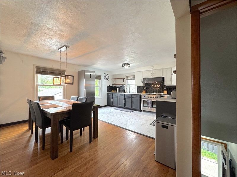 9309 Garfield Boulevard, Cleveland, OH 44125 Photo 6