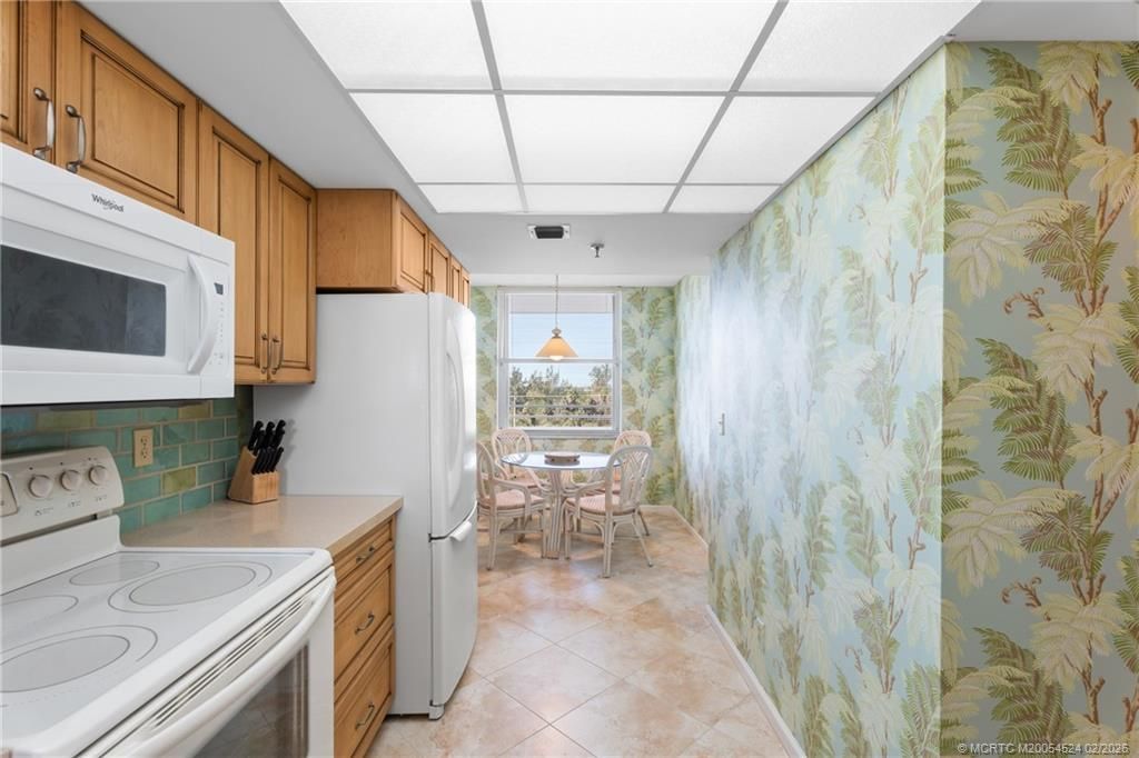 9600 S Ocean Drive, Unit 502, Jensen Beach, FL 34957 Photo