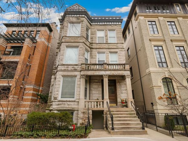 643 W Melrose Street, Unit G, Chicago, IL 60657