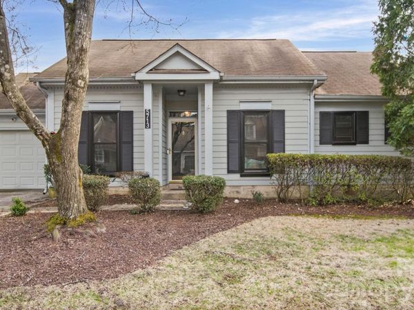 5713 Ebley Lane, Charlotte, NC 28027
