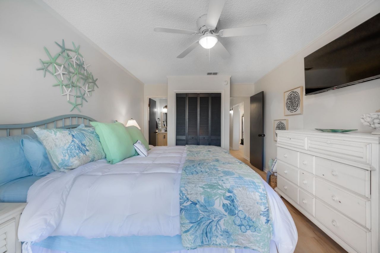 215 3rd Ave. N  Photo 11