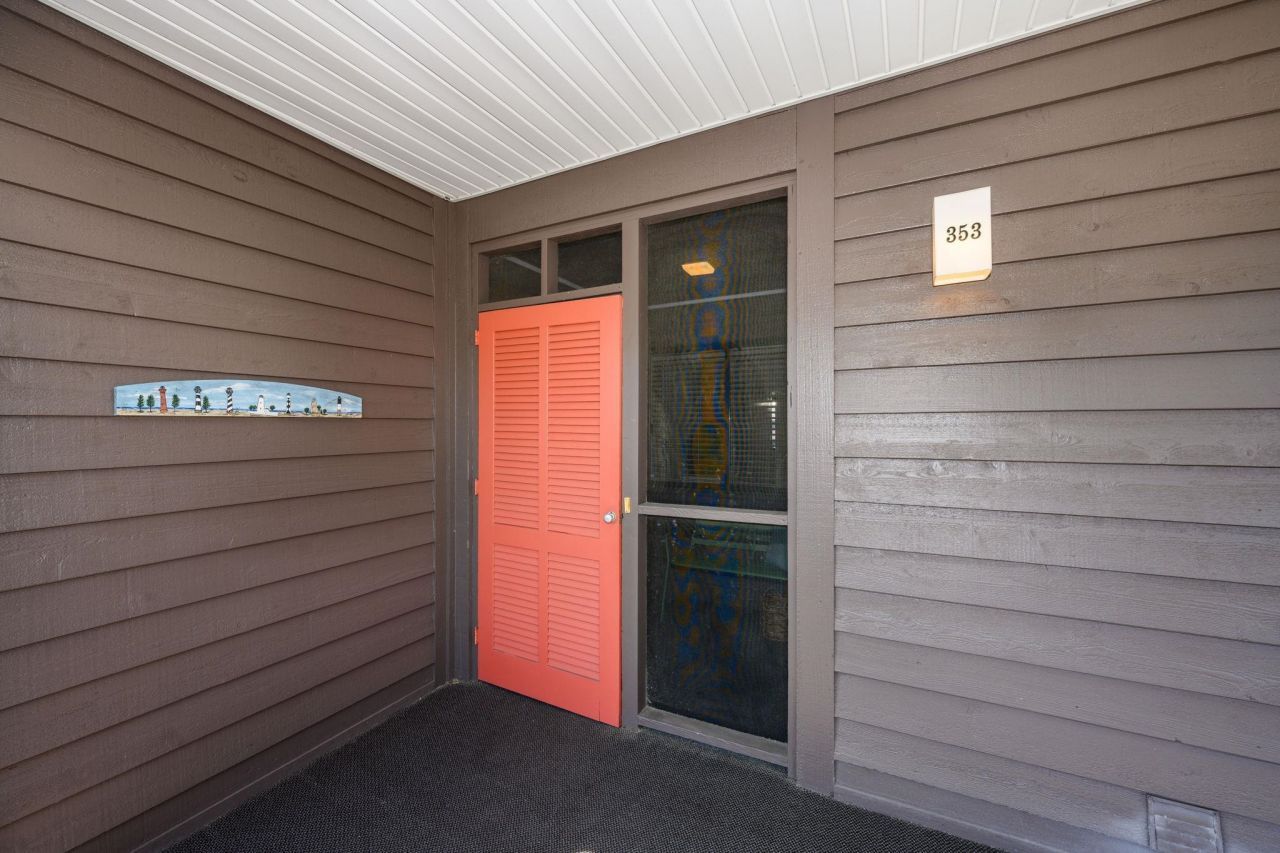 215 3rd Ave. N  Photo 21