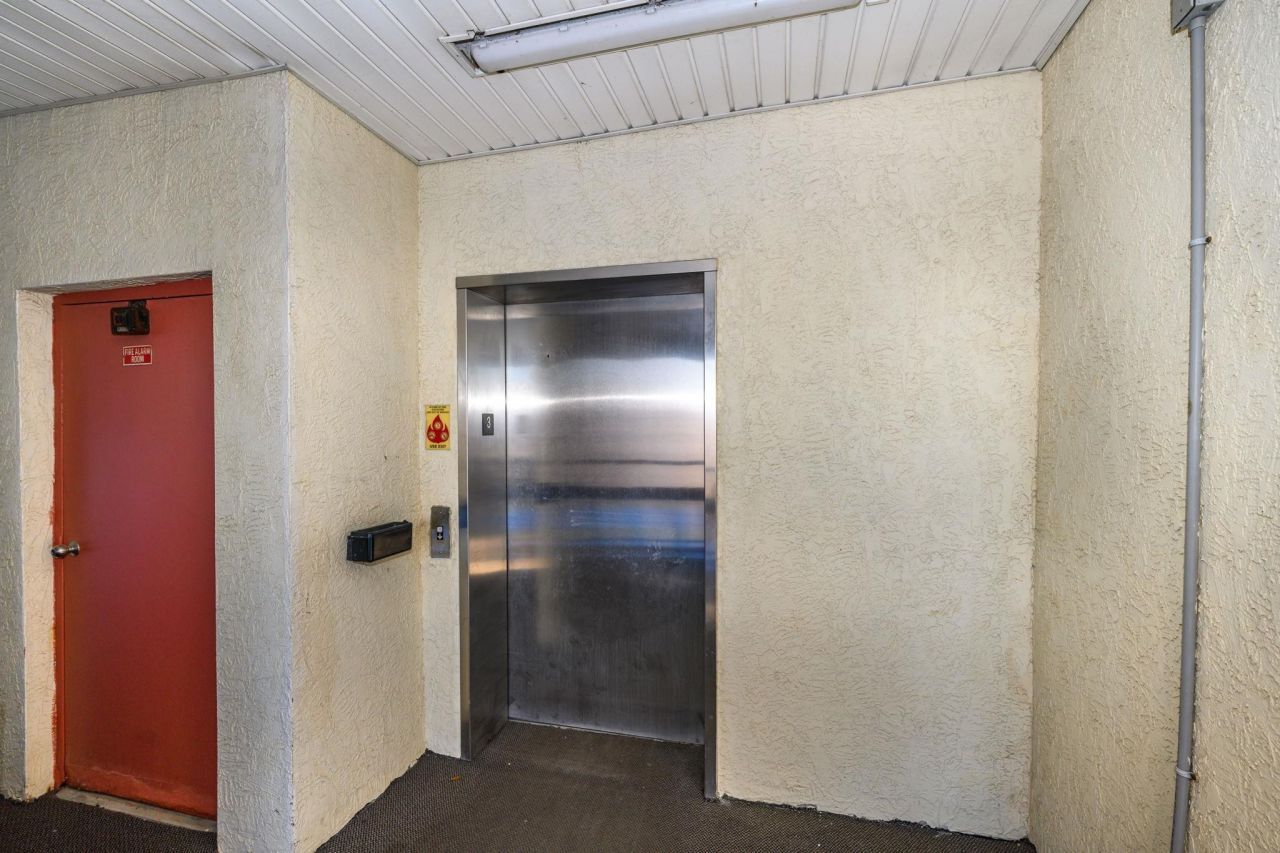 215 3rd Ave. N  Photo 25