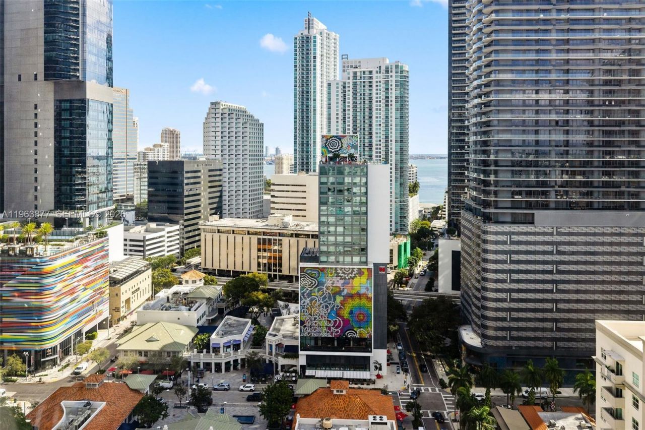 999 SW 1st Ave, Unit 2303, Miami, FL 33130 Photo