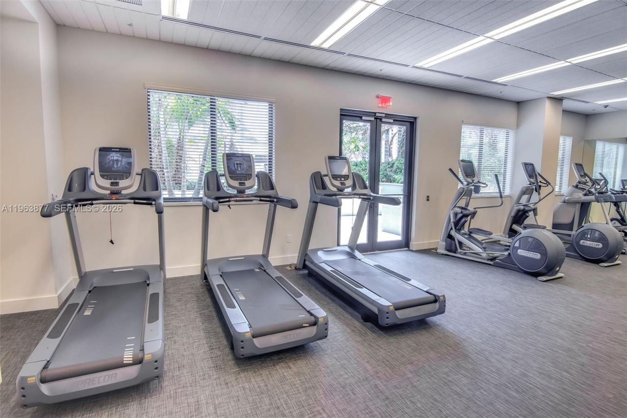 999 SW 1st Ave, Unit 2303, Miami, FL 33130 Photo