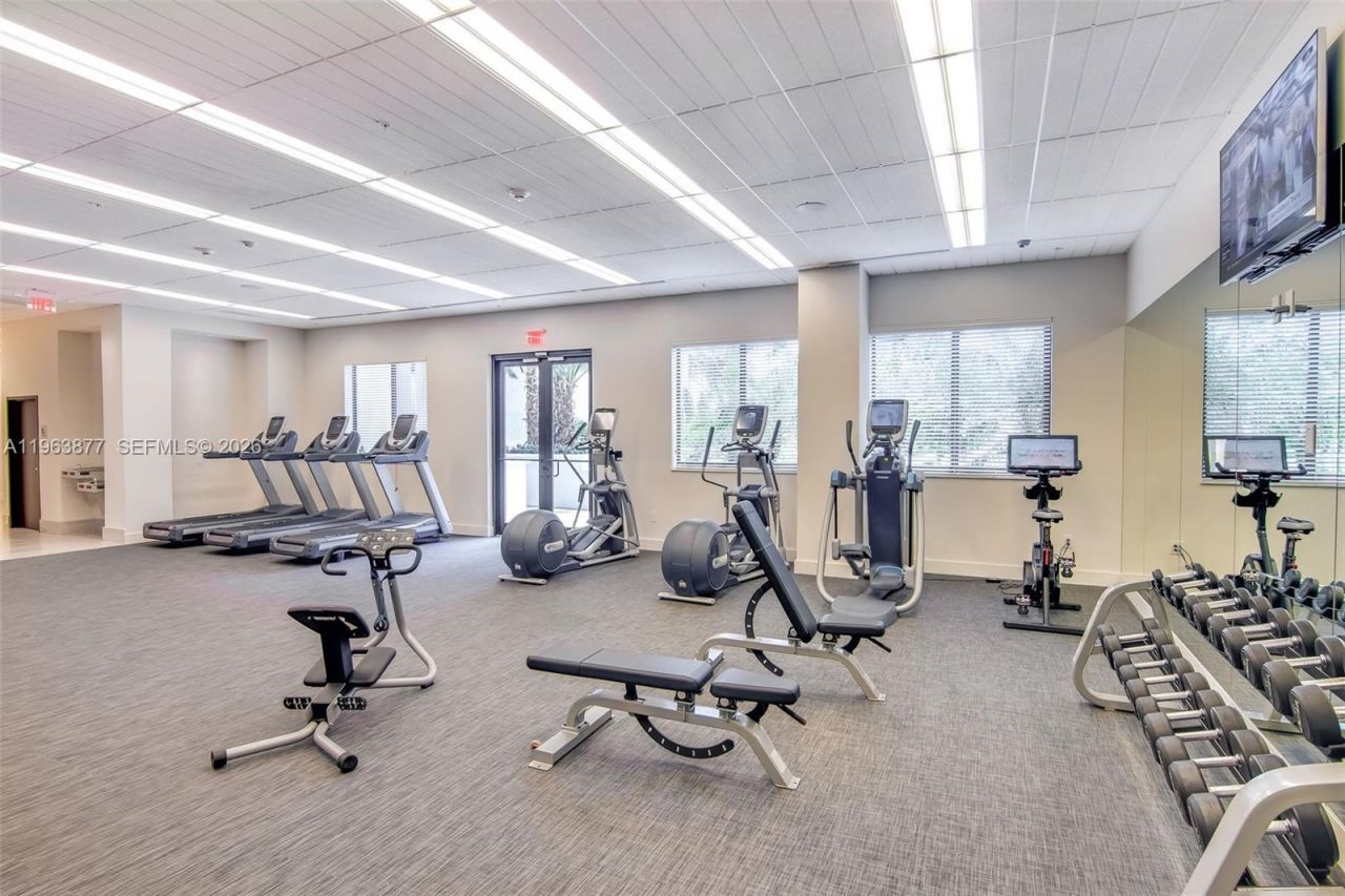 999 SW 1st Ave, Unit 2303, Miami, FL 33130 Photo