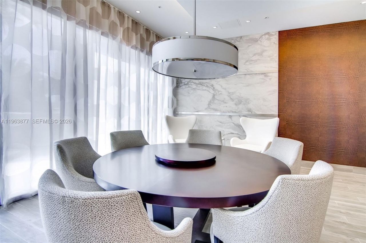 999 SW 1st Ave , Unit 2303, Miami, FL 33130 Photo