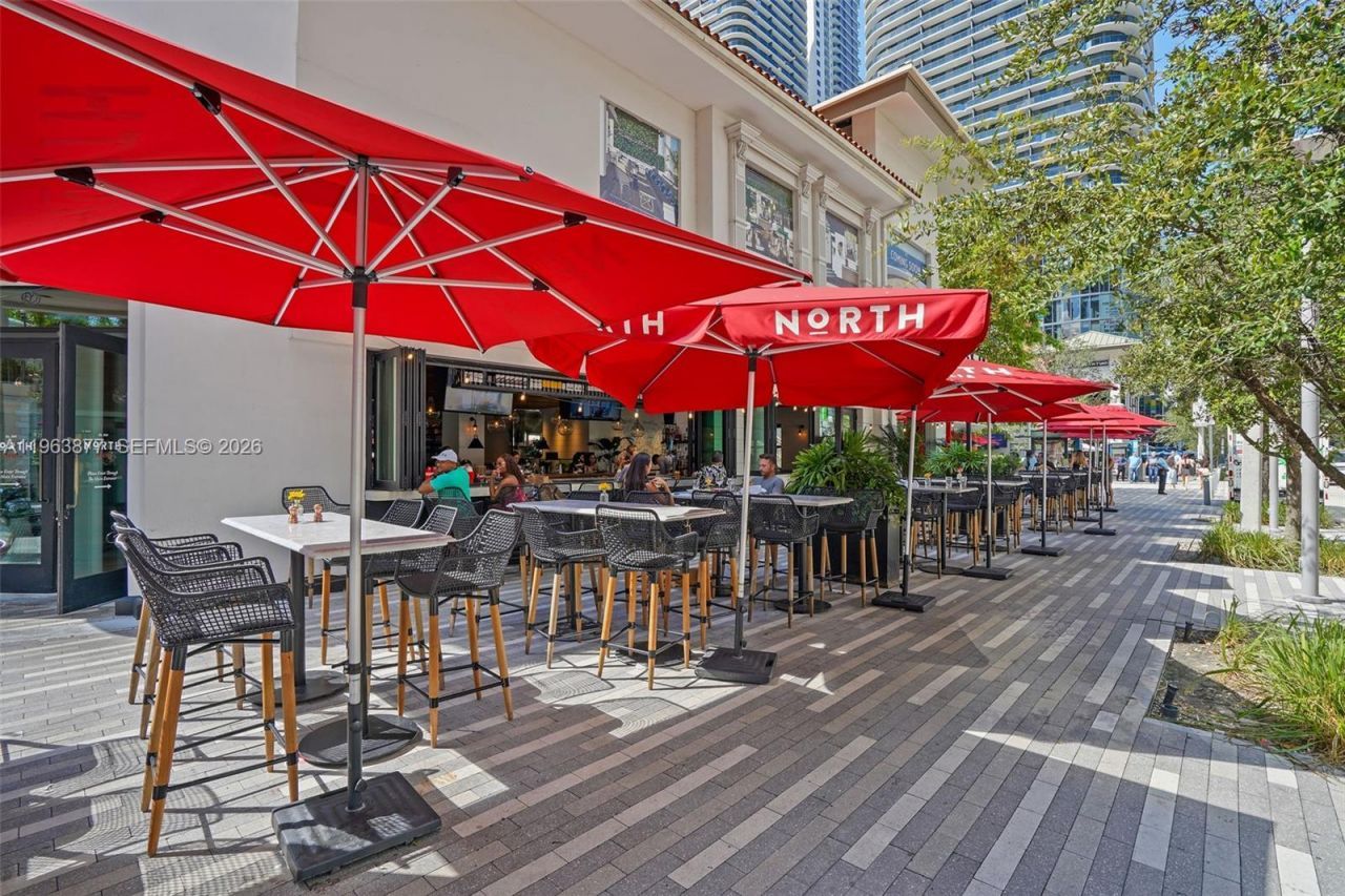 999 SW 1st Ave, Unit 2303, Miami, FL 33130 Photo
