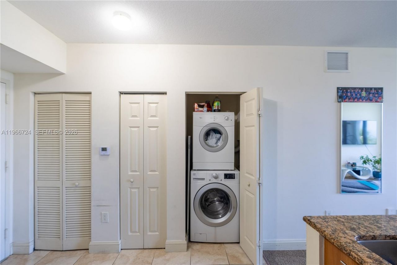 510 NW 84th Ave, Unit 511, Plantation, FL 33324 Photo