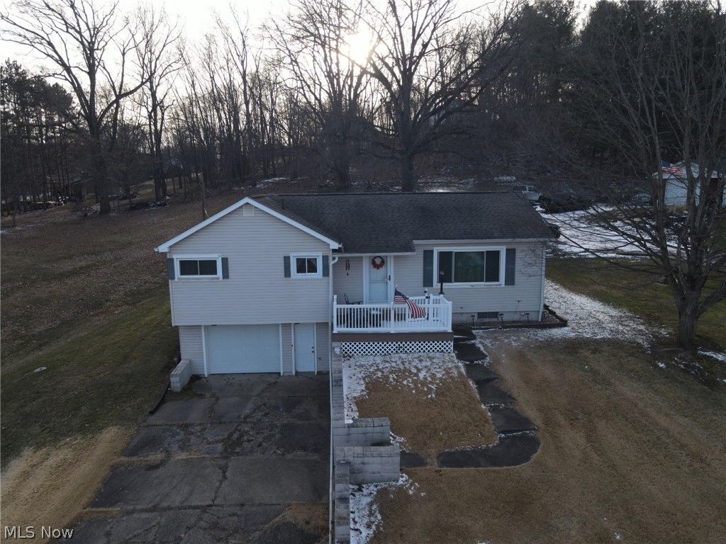 1814 Saltwell Road, Dover, OH 44622 Main Photo