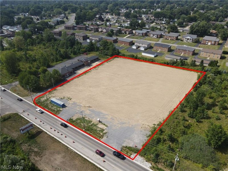 W Western Reserve Road, Youngstown, OH 44514 Photo 2