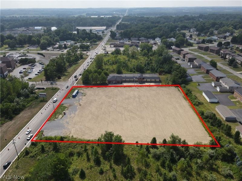 W Western Reserve Road, Youngstown, OH 44514 Photo 3