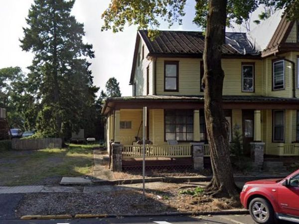 326 BOSLER AVENUE , LEMOYNE, PA 17043