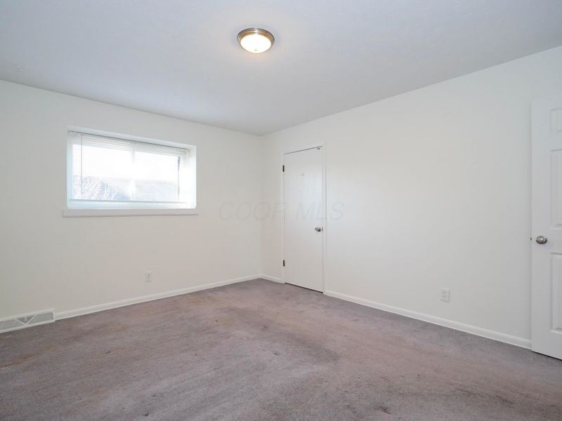 1883 Willoway Circle N, Columbus, OH 43220 Photo 16