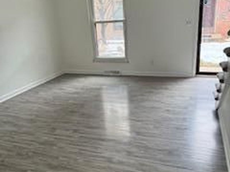 1883 Willoway Circle N, Columbus, OH 43220 Photo 2