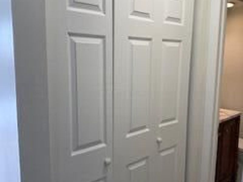 1883 Willoway Circle N, Columbus, OH 43220 Photo 3