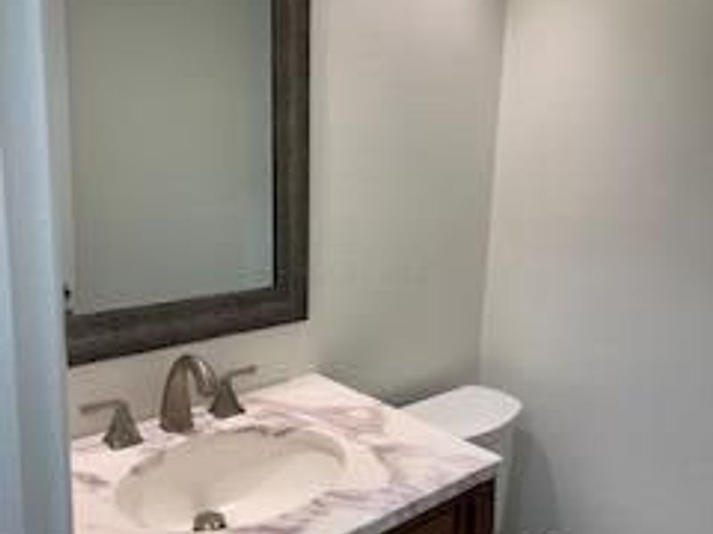 1883 Willoway Circle N, Columbus, OH 43220 Photo 4